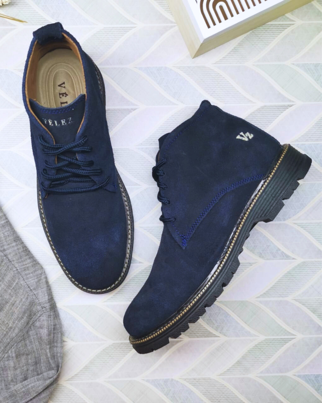 BOTIN CUERO GENUINO CARNAZA