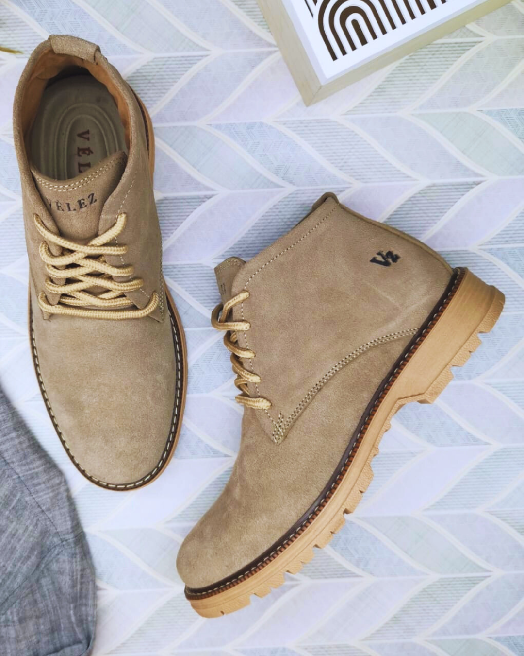 BOTIN CUERO GENUINO CARNAZA